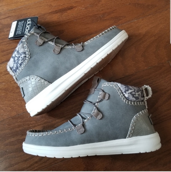 NEW! Hey Dude Gray Ankle Boots Sz 8 NWT 11/14 - Picture 2 of 8